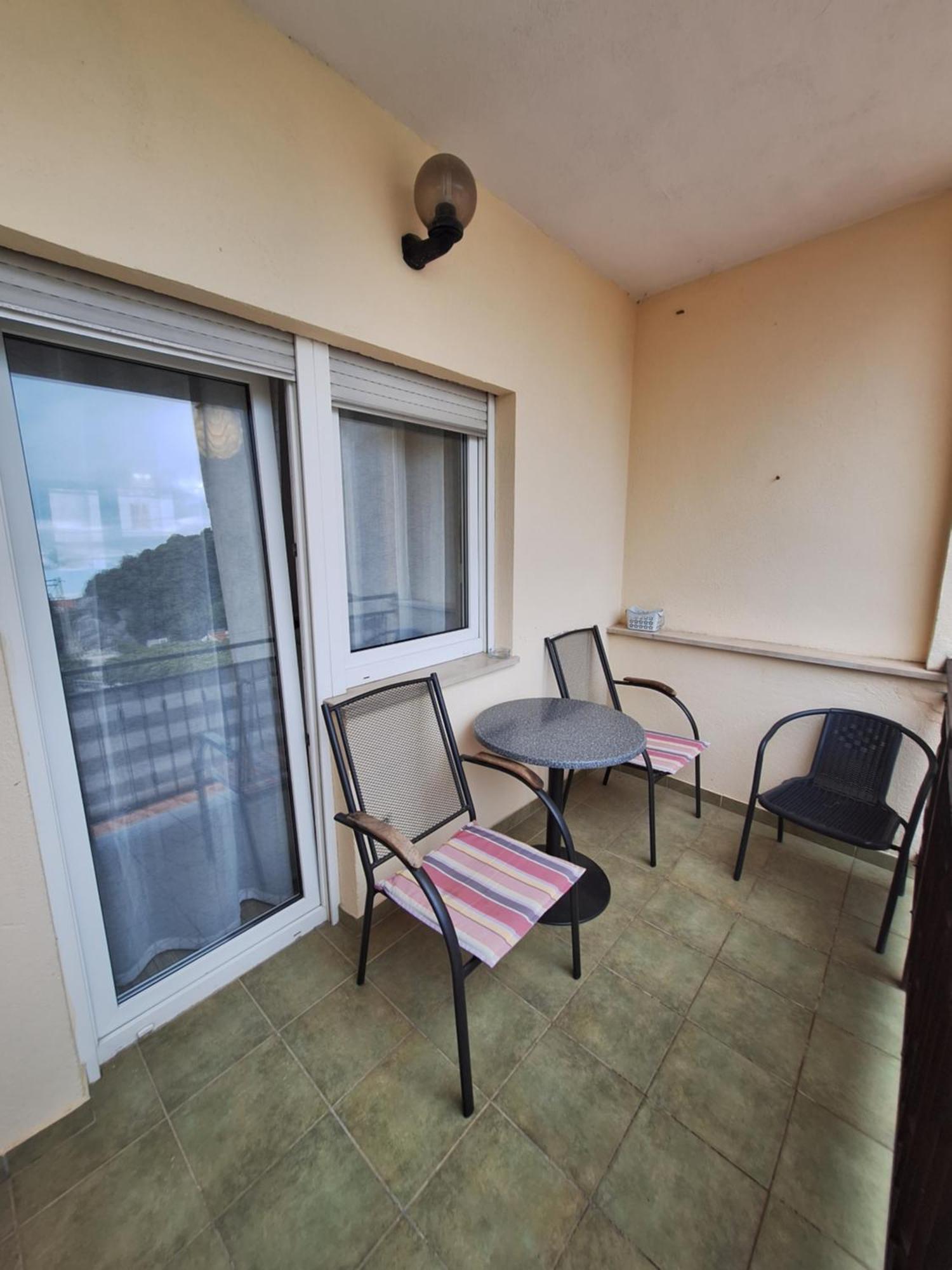 Apartmani Lisicina Омиш Экстерьер фото